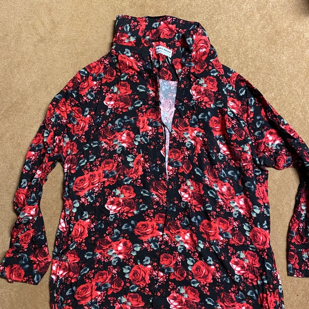 American apparel rose button up
